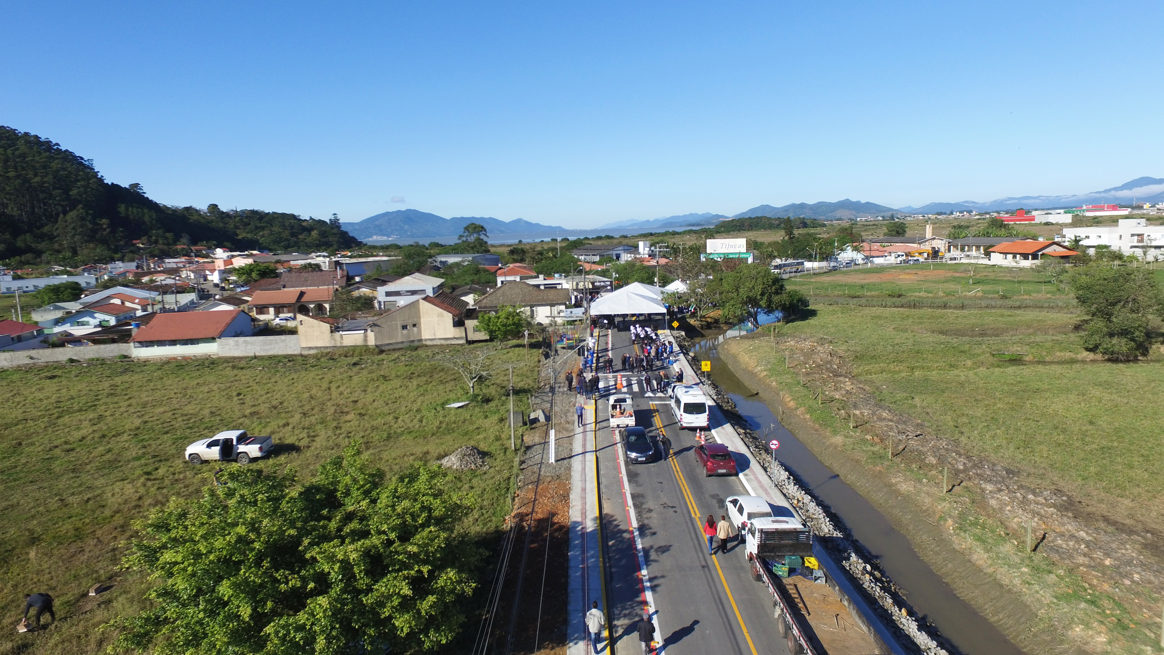 Inaugurado asfalto da via que liga Porto Belo a Tijucas