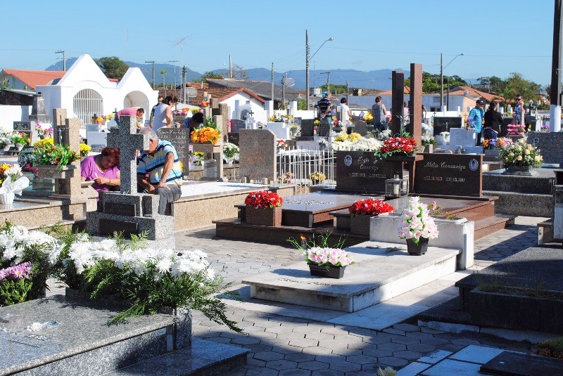 Cemitrio de Tijucas ter programao no Dia de Finados