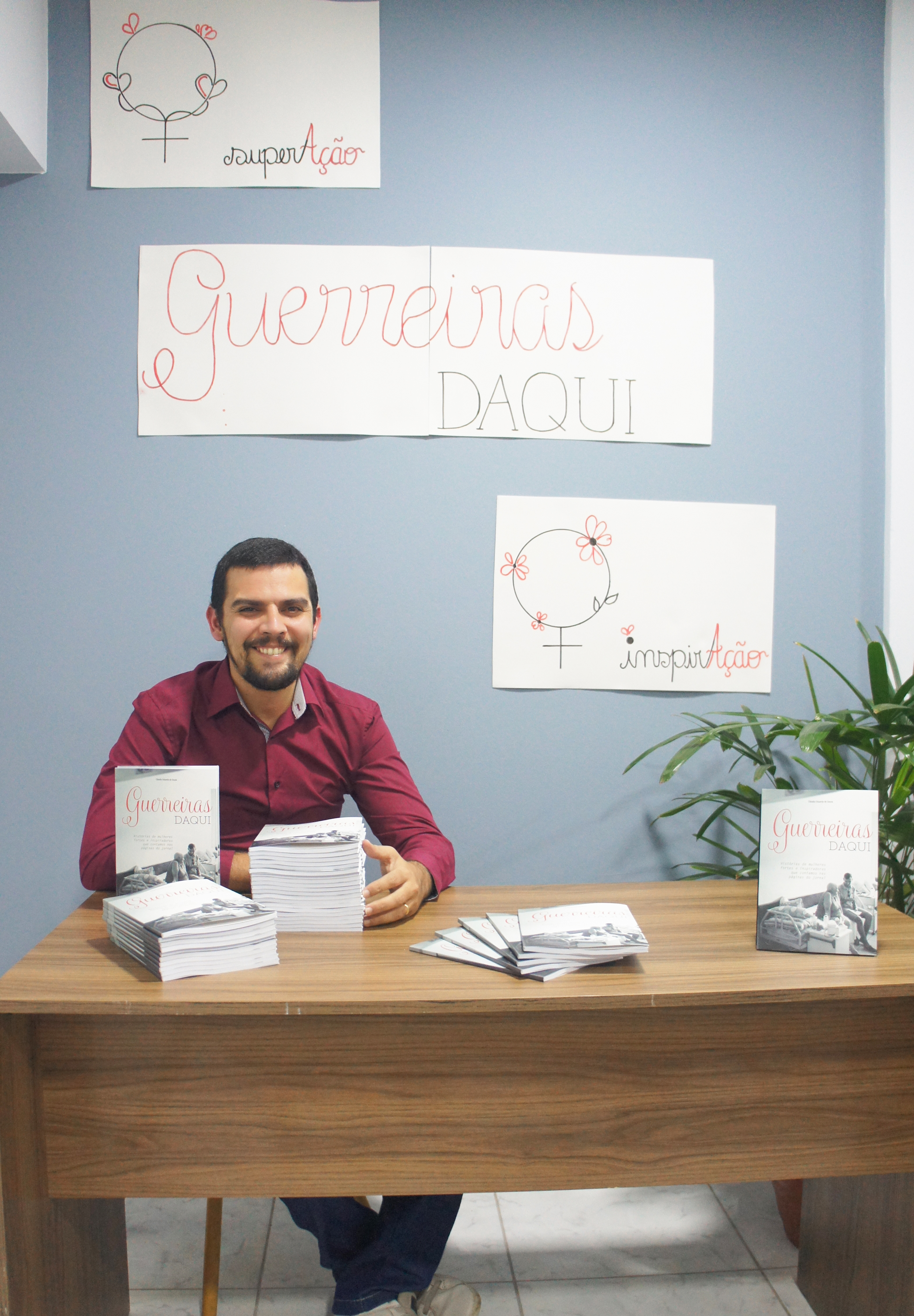 Escritor de Tijucas lana o livro GUERREIRAS DAQUI